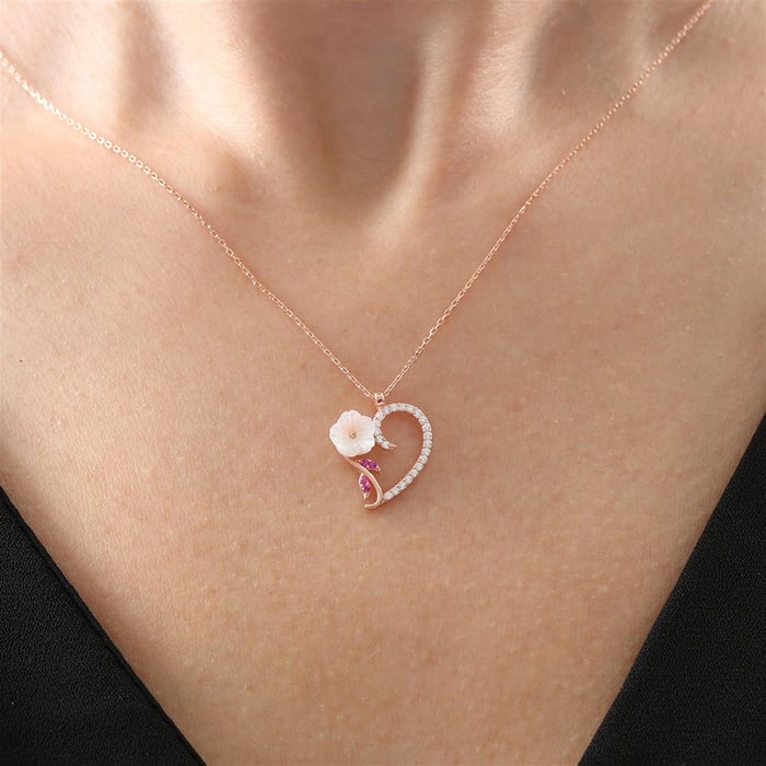 Heart Bouquet Magnolia Flower Necklace In Rose Gold