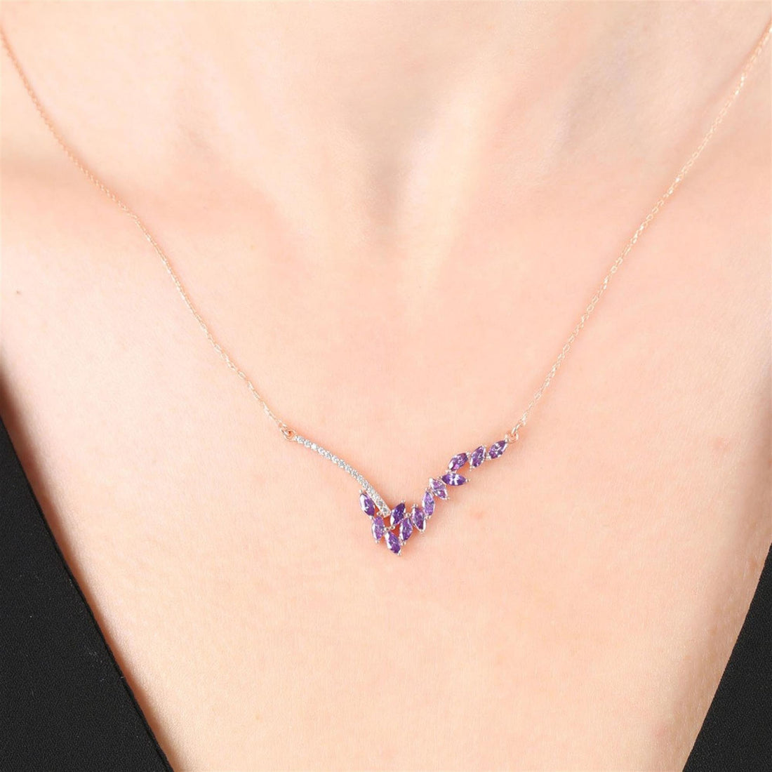 Amethyst V-Vine Necklace In Rose Gold