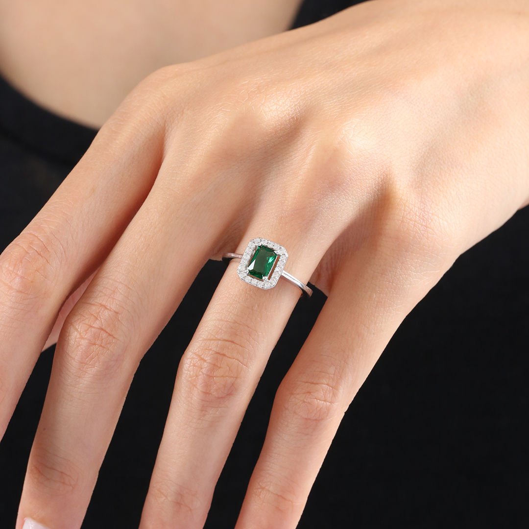 Emerald City Halo Silver Ring