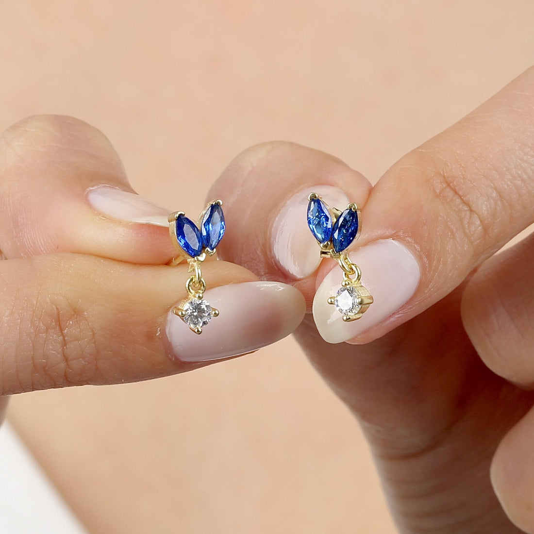 Sapphire Leaf Bud Drop Earrings In Gold