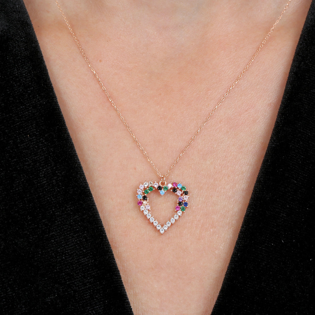 Passionate Heart Necklace In Rose Gold