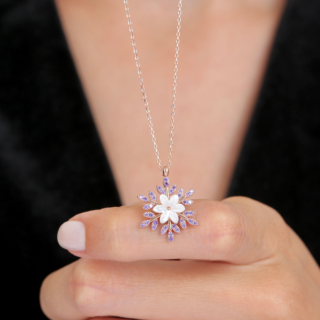 Amethyst Snowflake Flower Necklace In Rose Gold