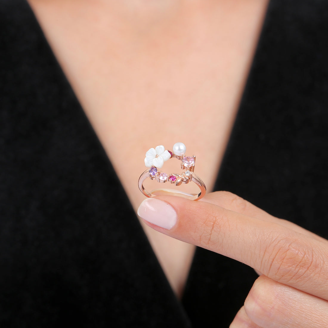Magnolia Pearl Elegance Ring in Rose Gold