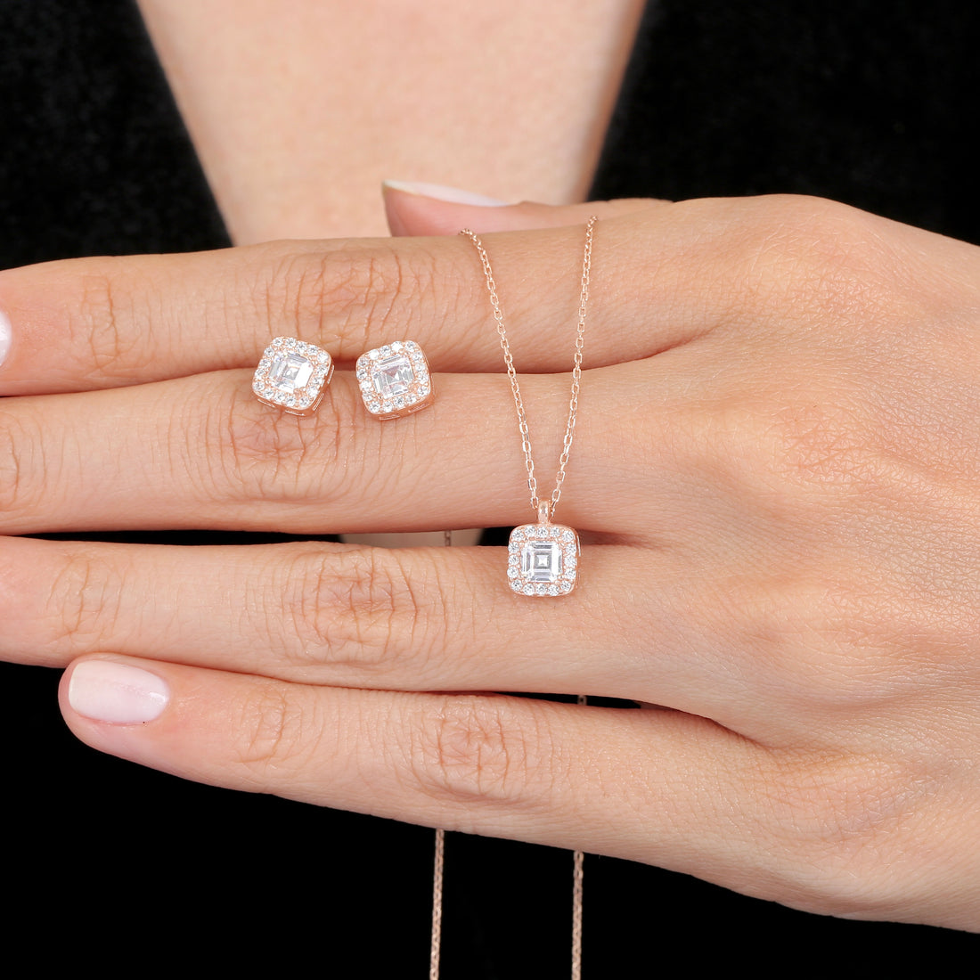 The Timeless Sparkle Set In Rose Gold
