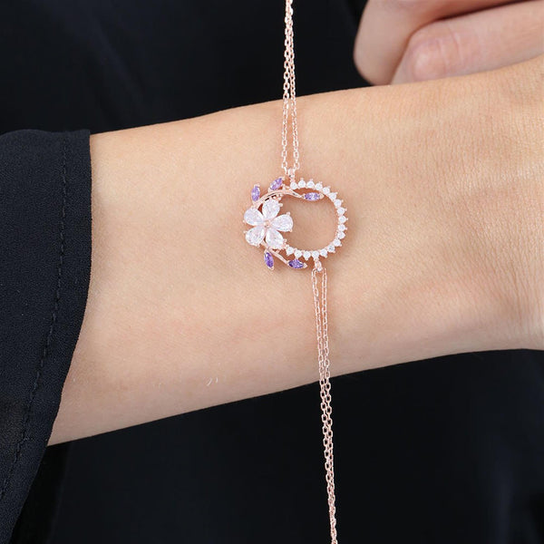 Crown Flowers Bracelet In Rose Gold