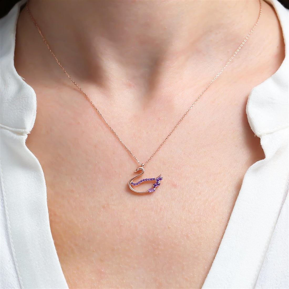 Purple Baguette Sparkling Swan Necklace In Rose Gold