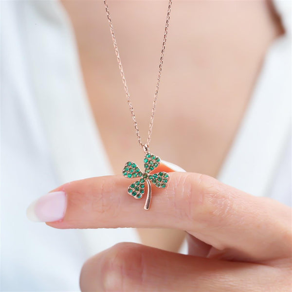 Emerald Clover Sparkle Necklace In Rose Gold