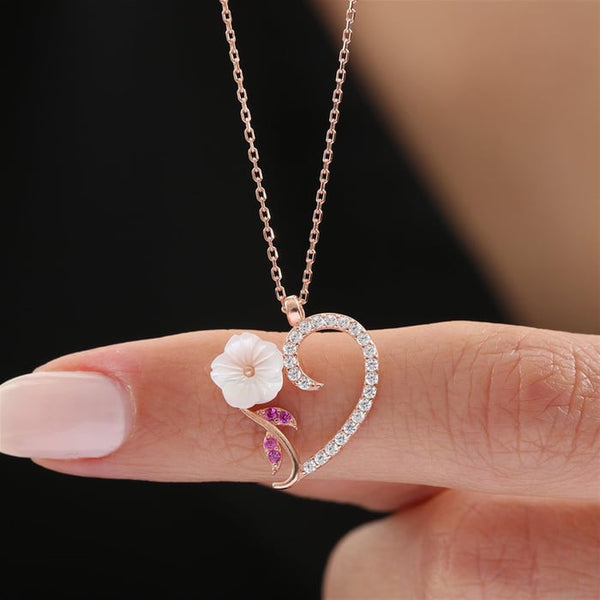 Heart Bouquet Magnolia Flower Necklace In Rose Gold